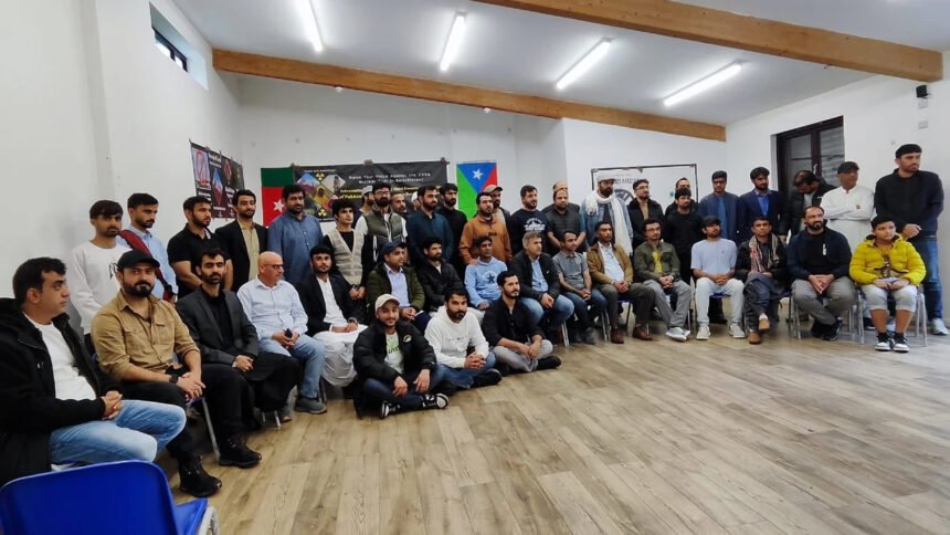 بلوچ نیشنل موومنٹ نا کنڈ آن برطانیہ ٹی اسہ ہیلکاری ورکشاپ ئس اڈ تننگا۔ بلوچستان ئٹی 28 مئی 1998 آ کننگوک پاکستان نا ایٹمی تراک آتا نسخان و بلوچ قوم آ اوفتا زیم آتا سرحال آ مروک دا ورکشاپ ئٹی پارٹی نا باسک آتا بھلو کچ ئس اوار مسک۔