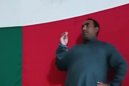 Master Iqbal addressing the gathering at Mashkay, Awaran Zone